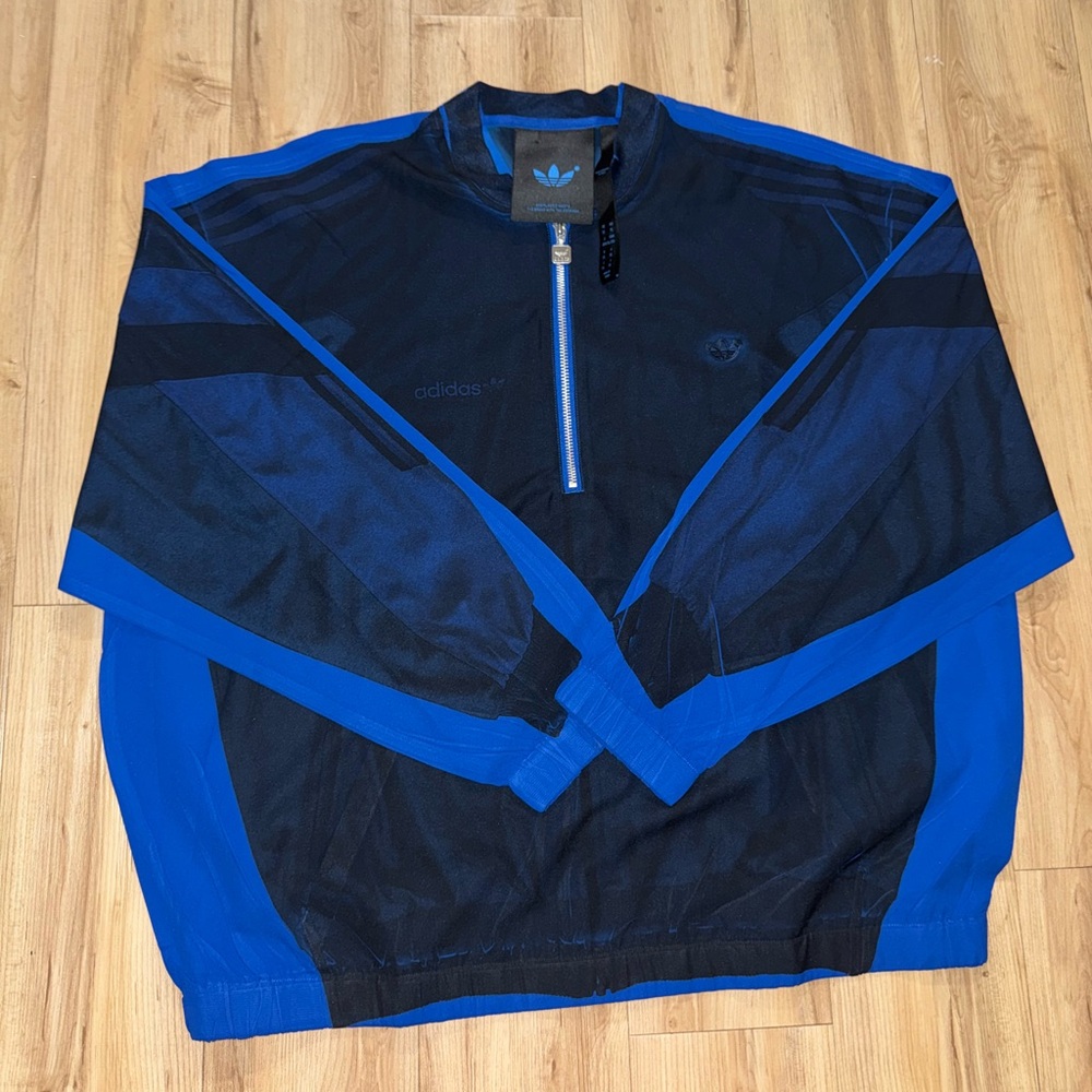 Black & blue Adidas crewneck XL